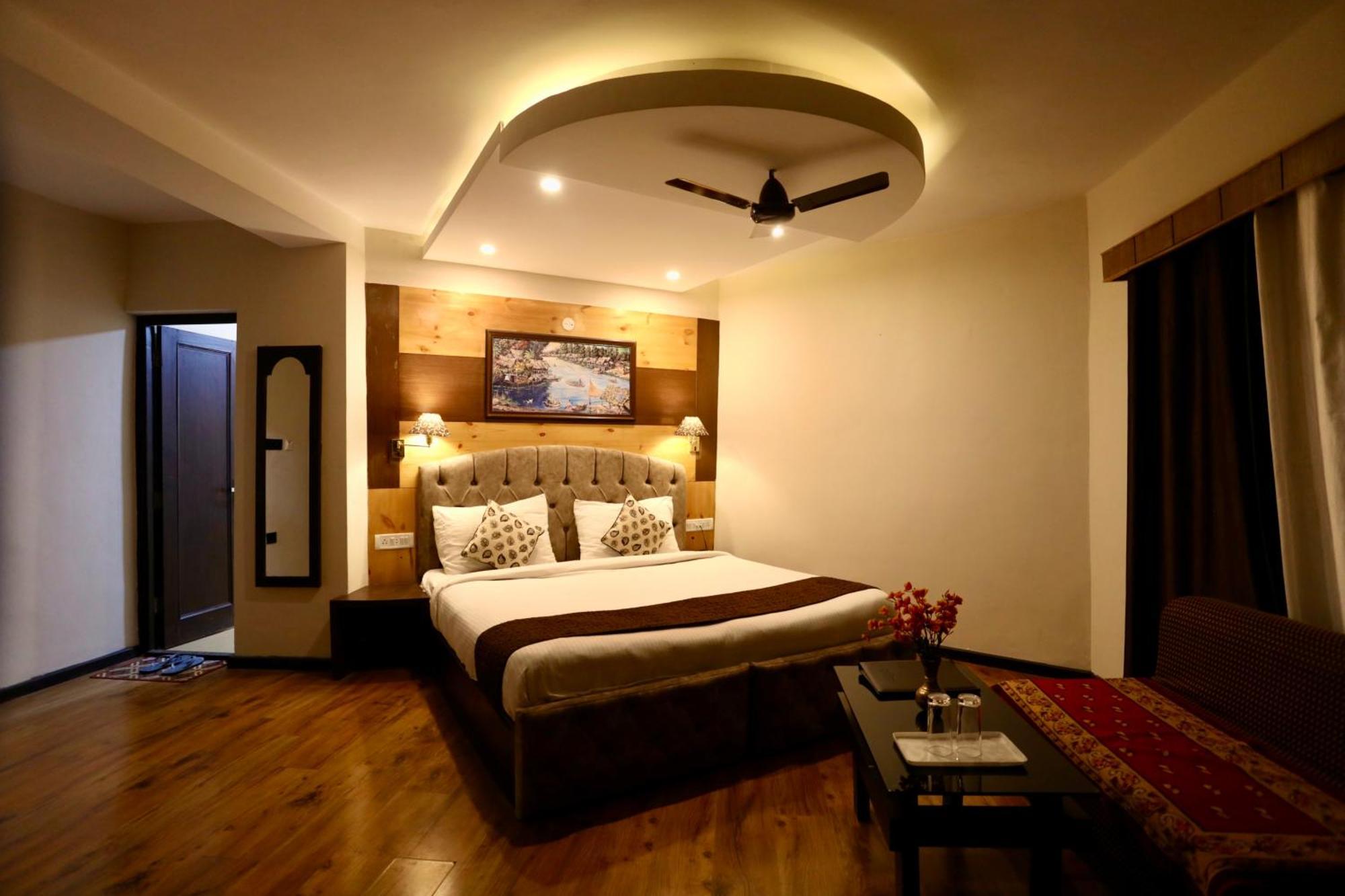 Hotel Nalanda Ladakh Лех Экстерьер фото