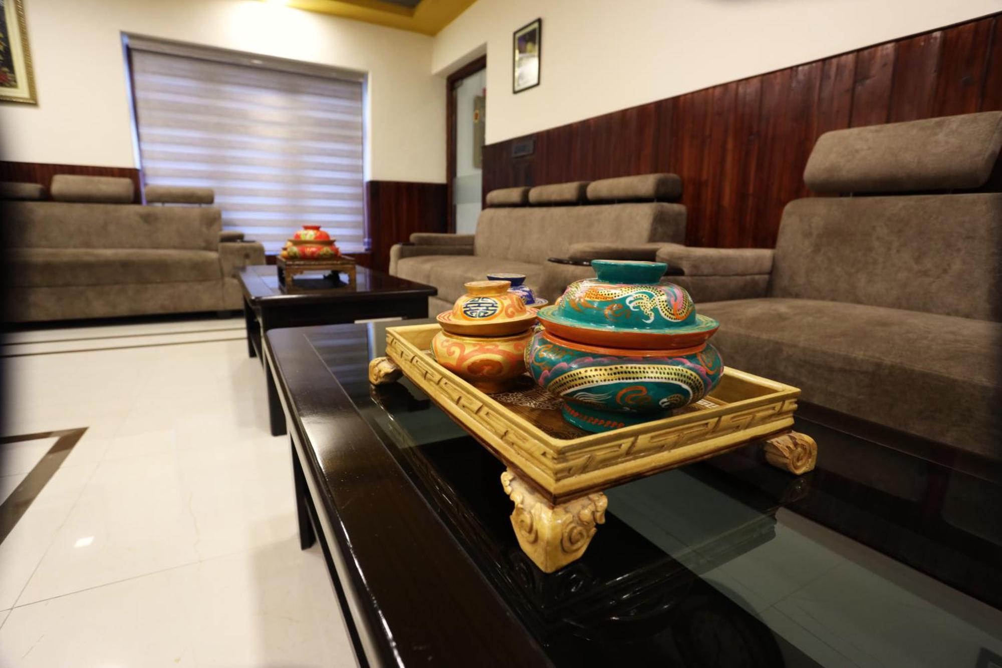 Hotel Nalanda Ladakh Лех Экстерьер фото