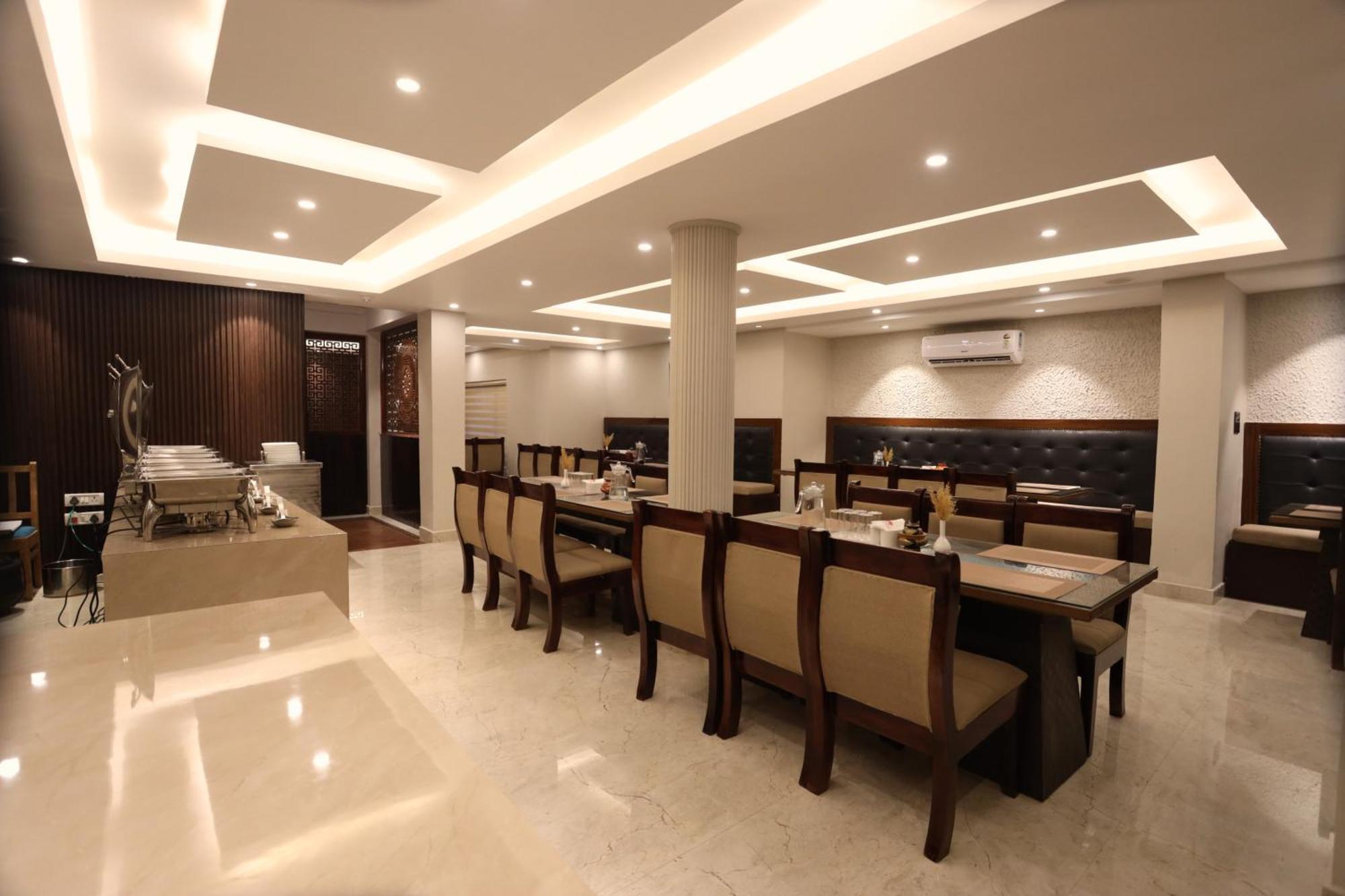 Hotel Nalanda Ladakh Лех Экстерьер фото