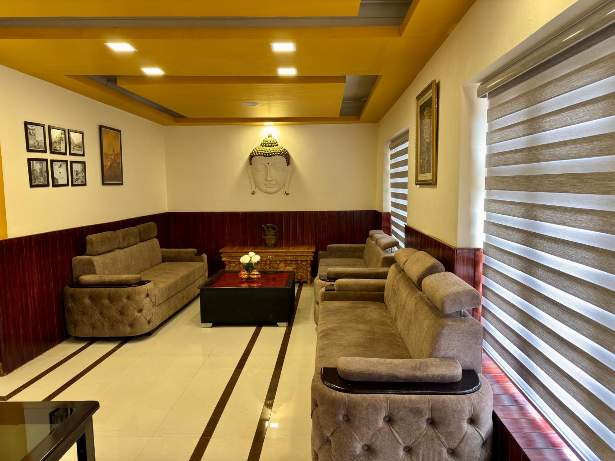 Hotel Nalanda Ladakh Лех Экстерьер фото