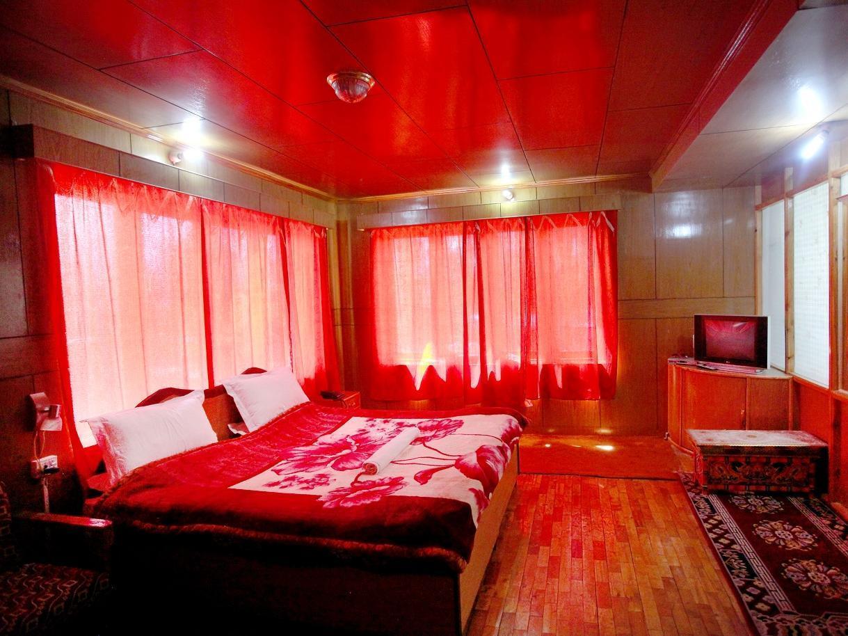 Hotel Nalanda Ladakh Лех Экстерьер фото