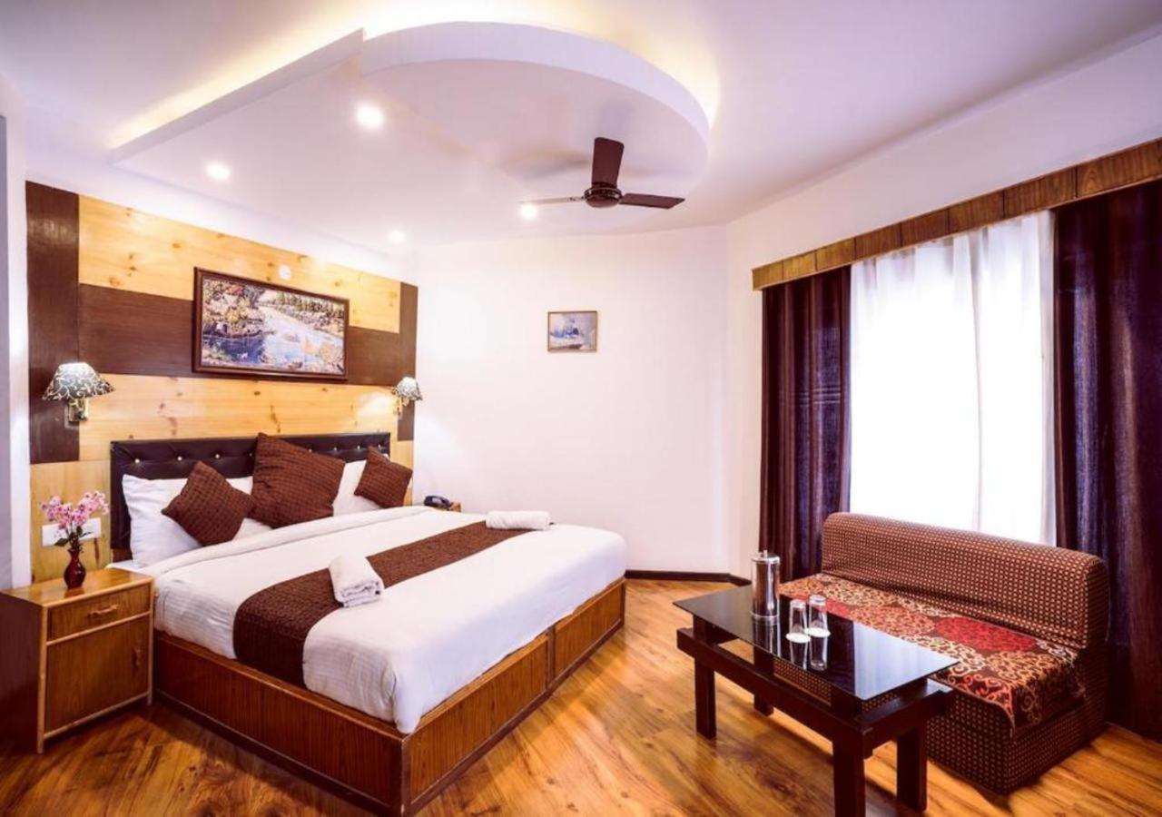Hotel Nalanda Ladakh Лех Экстерьер фото